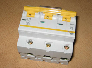 Автоматические выключатели  для защиты от сверхтоков  IEK ВА47-100